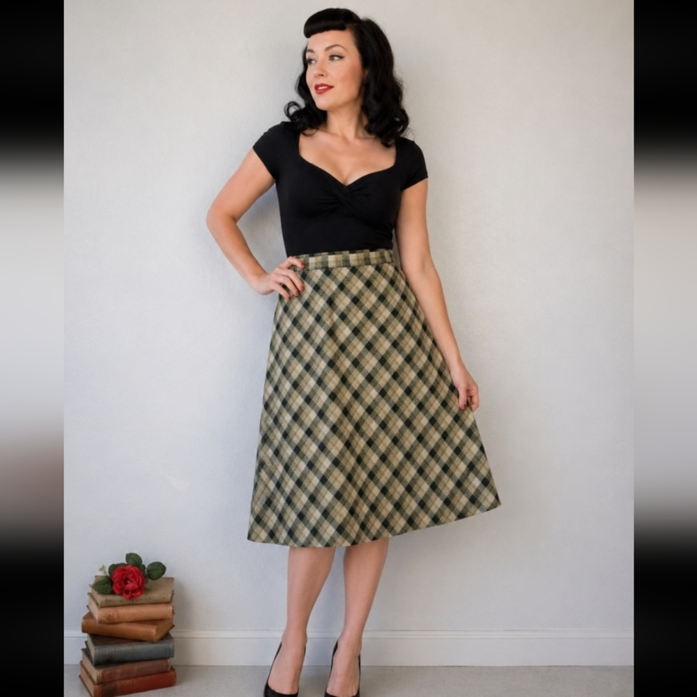 Vintage Patterned Pachuca Skirt 29" Waist